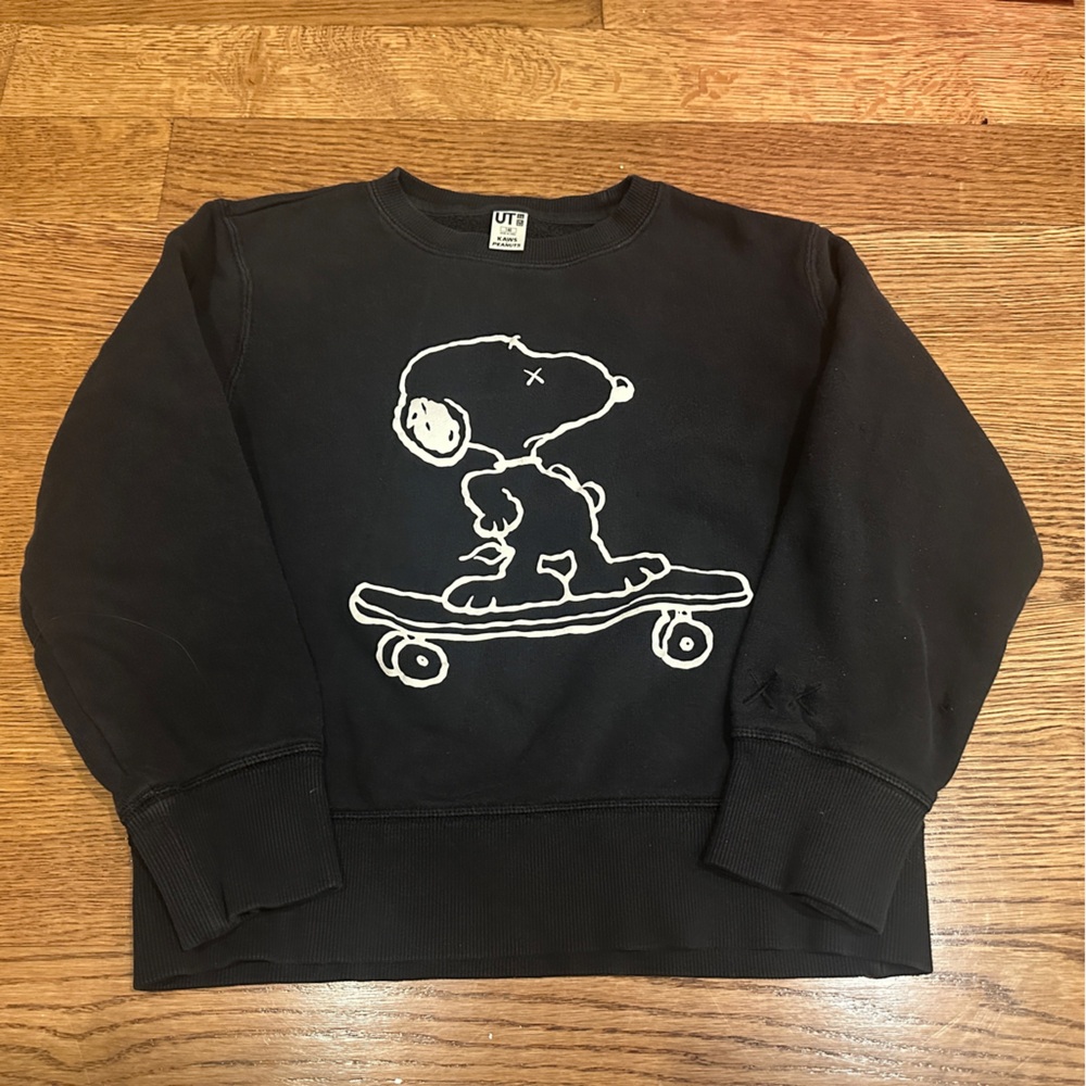 UNIQLO KIDS | KAWS x PEANUTS | Snoopy Sweater | Black | Size 140 (9-10Y) RARE
